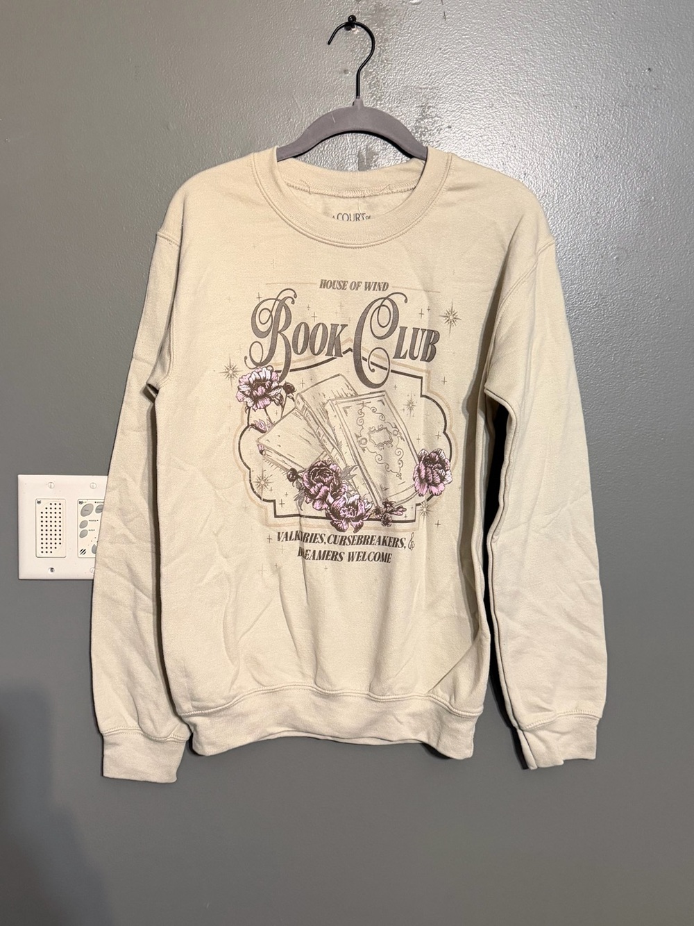 NWT Target ACOTAR House of Wind Book Club Sweatshirt XS